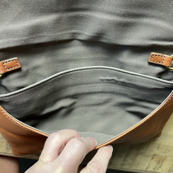 J CREW Cognac Leather Clutch Bag with Chain Strap Leather Convertible Chic - Picture 9 of 16